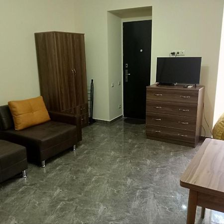 Aleksa Apartment Tbilisi Bagian luar foto