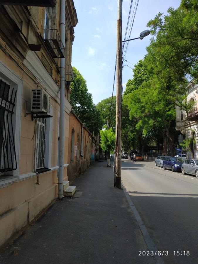 Aleksa Apartment Tbilisi Bagian luar foto