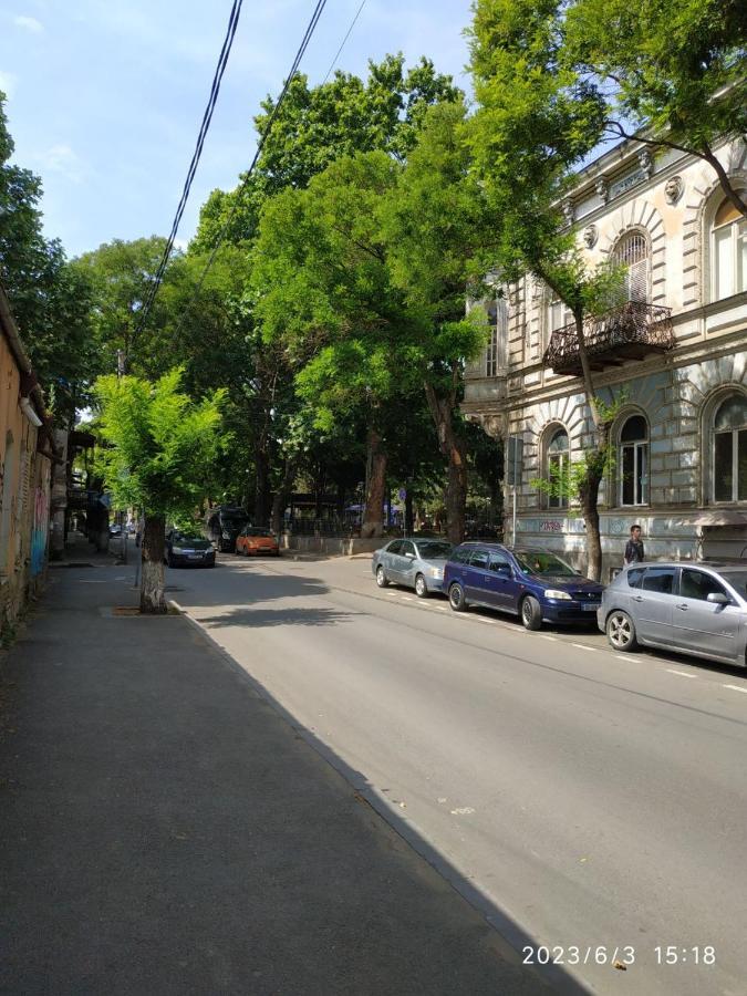 Aleksa Apartment Tbilisi Bagian luar foto